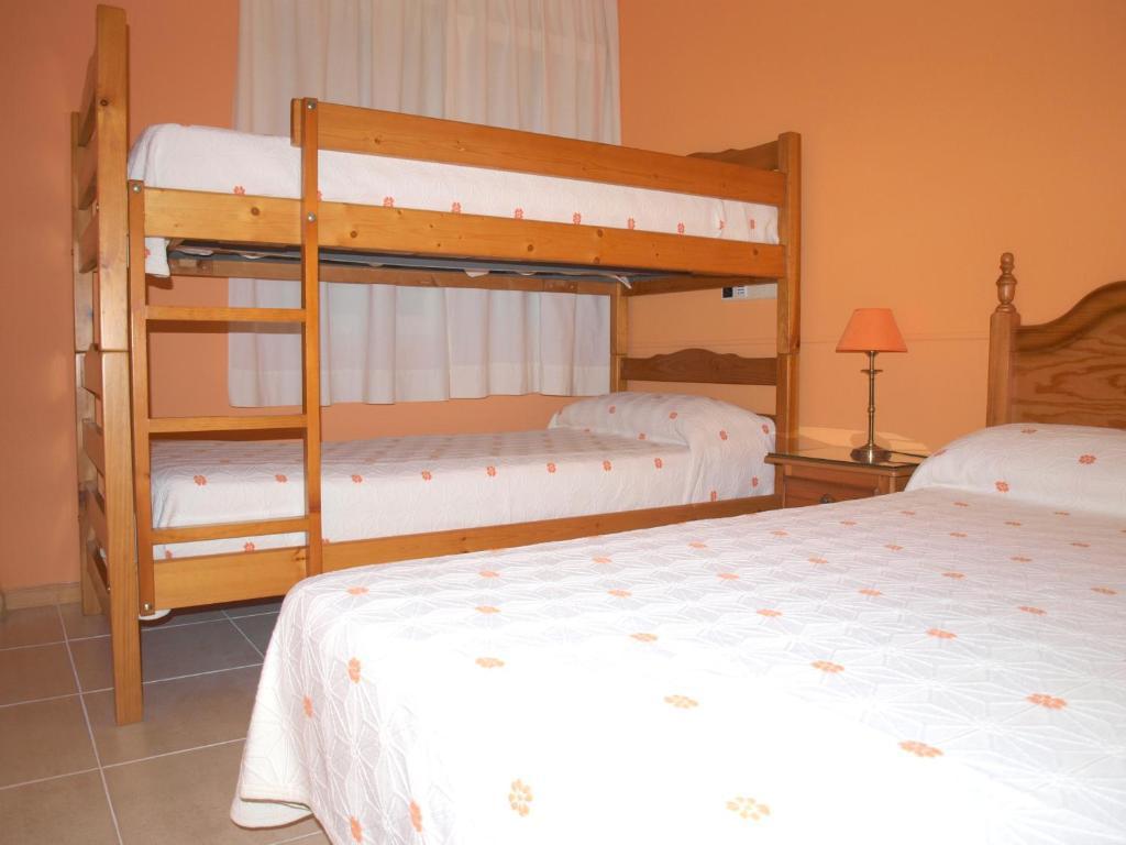 Hostal El Parque San Martin De La Vega Ngoại thất bức ảnh
