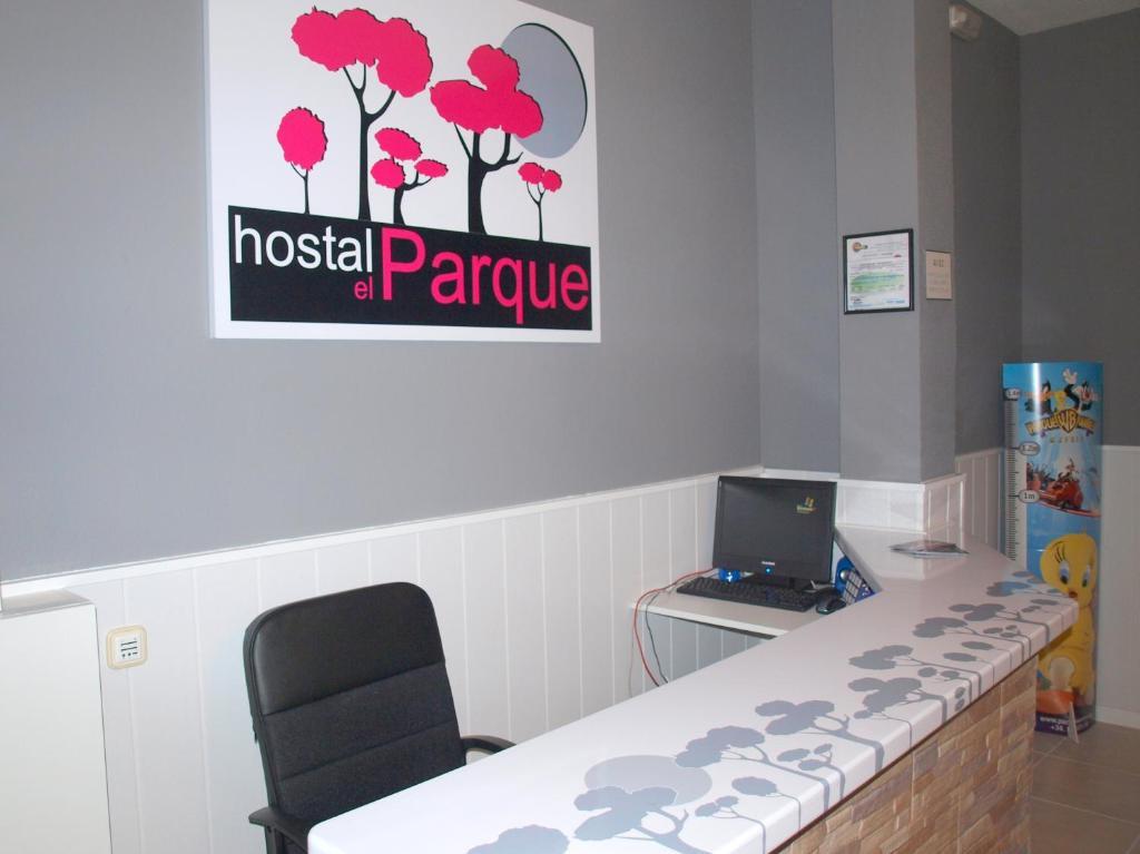 Hostal El Parque San Martin De La Vega Ngoại thất bức ảnh